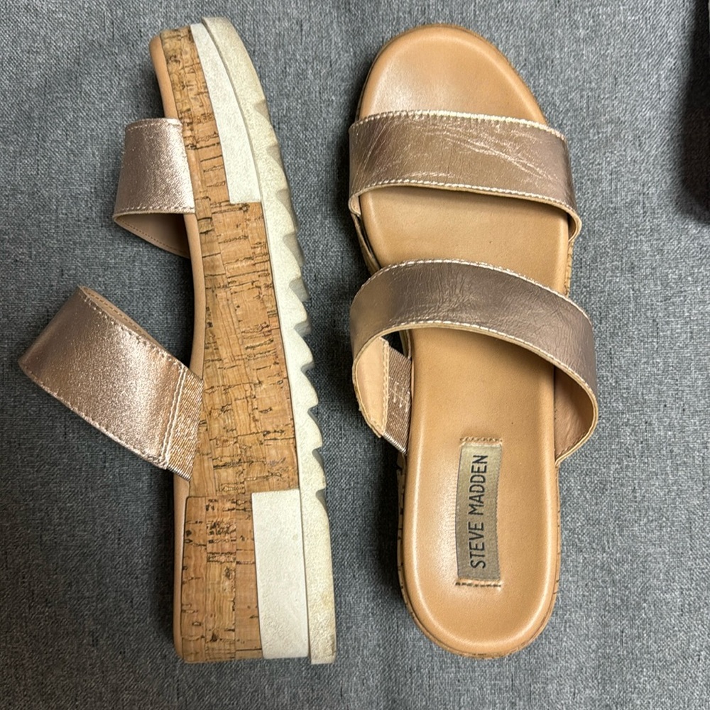 Rose gold Steve Madden wedge size 8.5